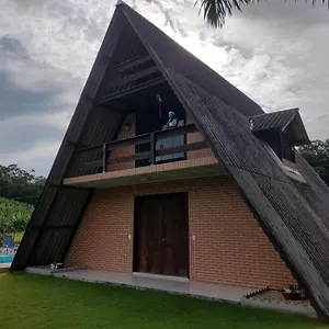 Chalé Chalé Da Família, Massaranduba