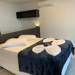  Apartamento Barra Flats By Loui Brasil