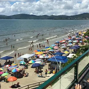 Apartamento A Beira Mar, Meia Praia